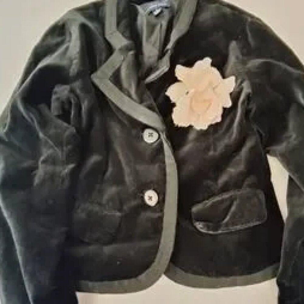 Pumpkin Patch Black Velvet Jacket with Cream Flower NWT